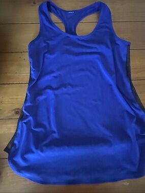 Fabletics Racerback Tank Top - Cobalt Blue